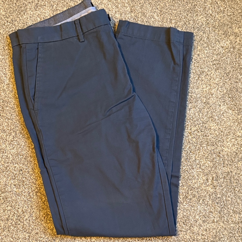 Banana Republic Men's Dark Blue Chinos